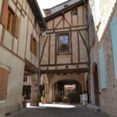 Castèlnòu de Montmiralh