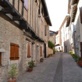 Castèlnòu de Montmiralh